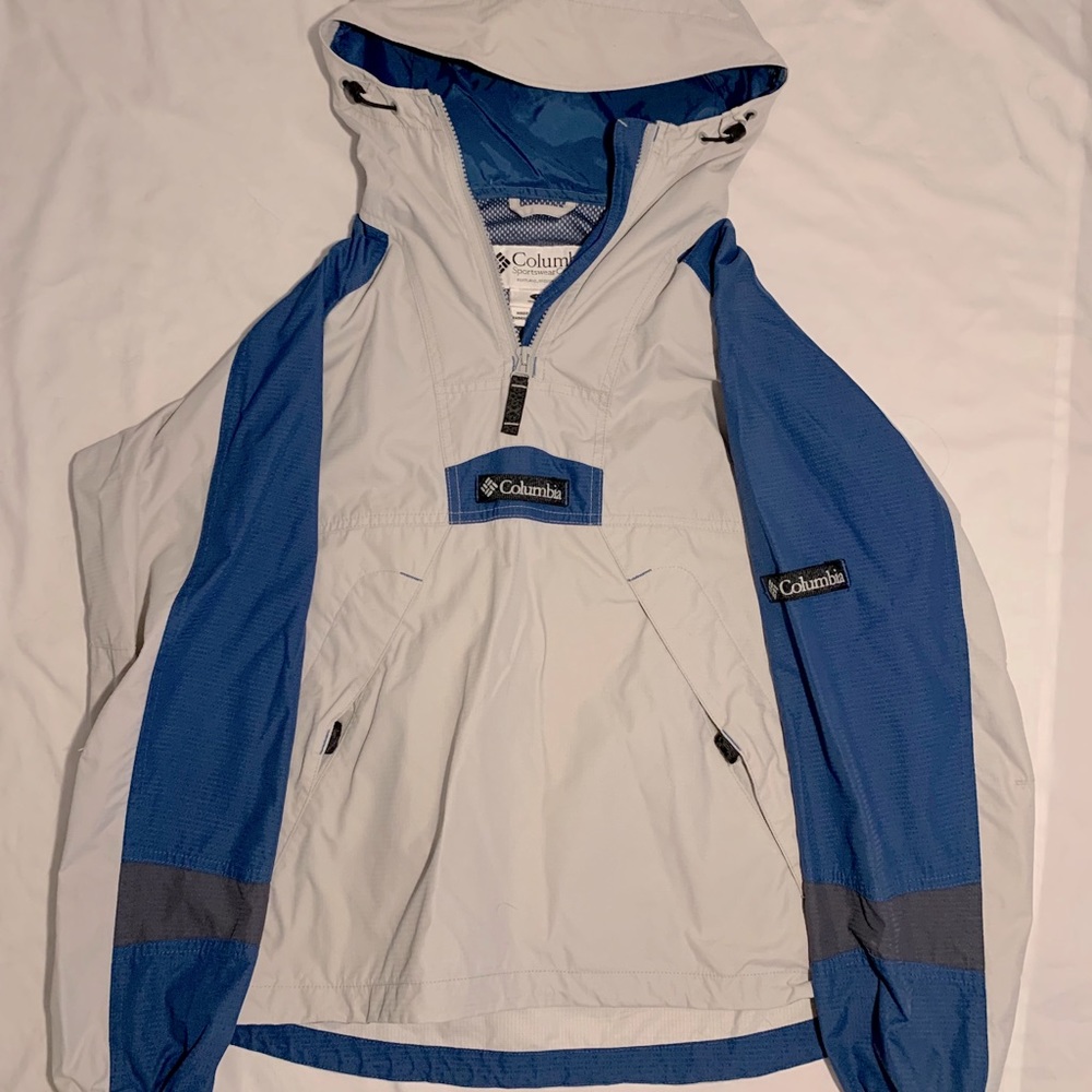 Columbia Sports Wear company wind breaker